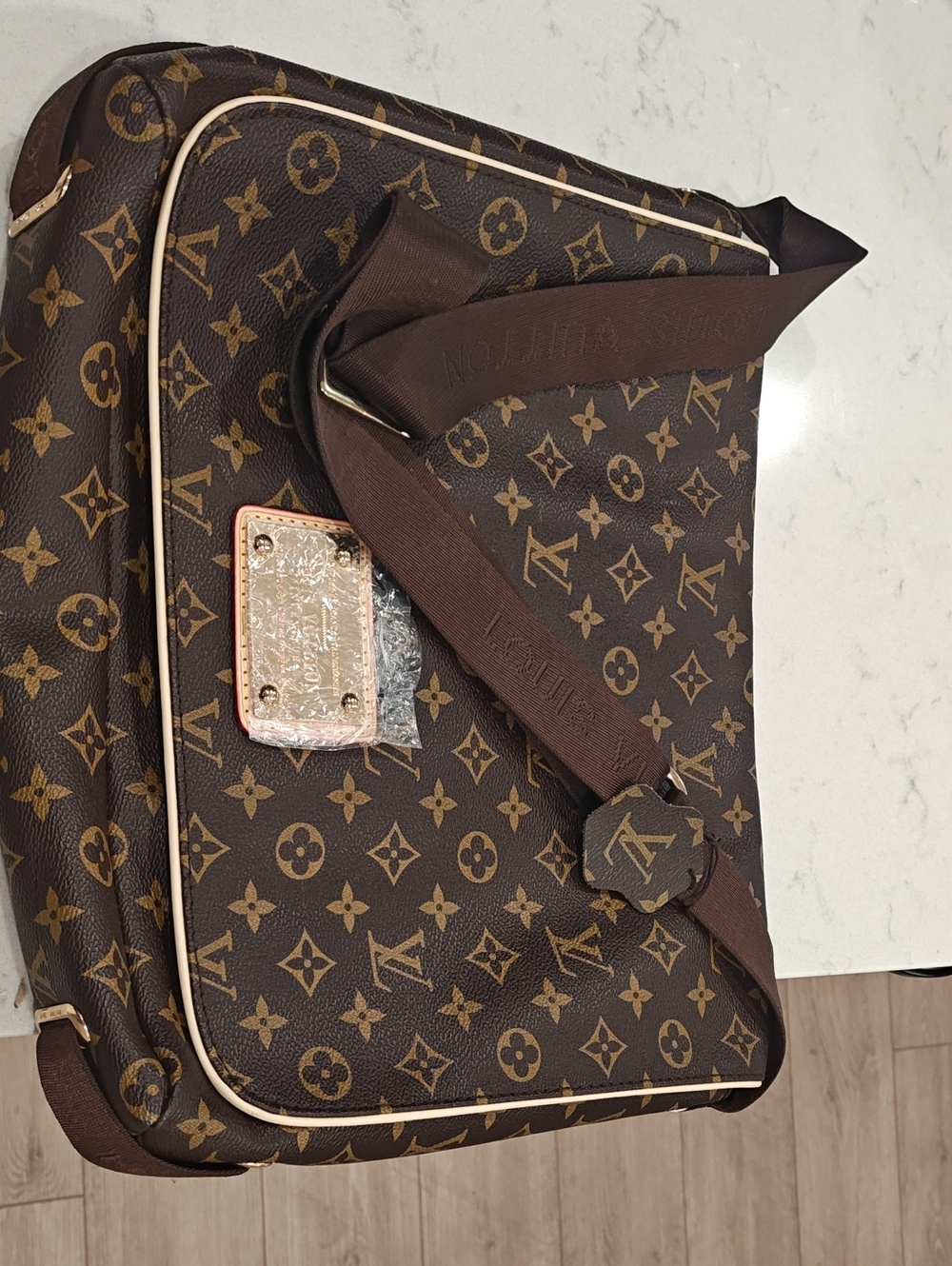 Louis Vuitton Monogram Canvas Messenger Bag in Brown & Tan